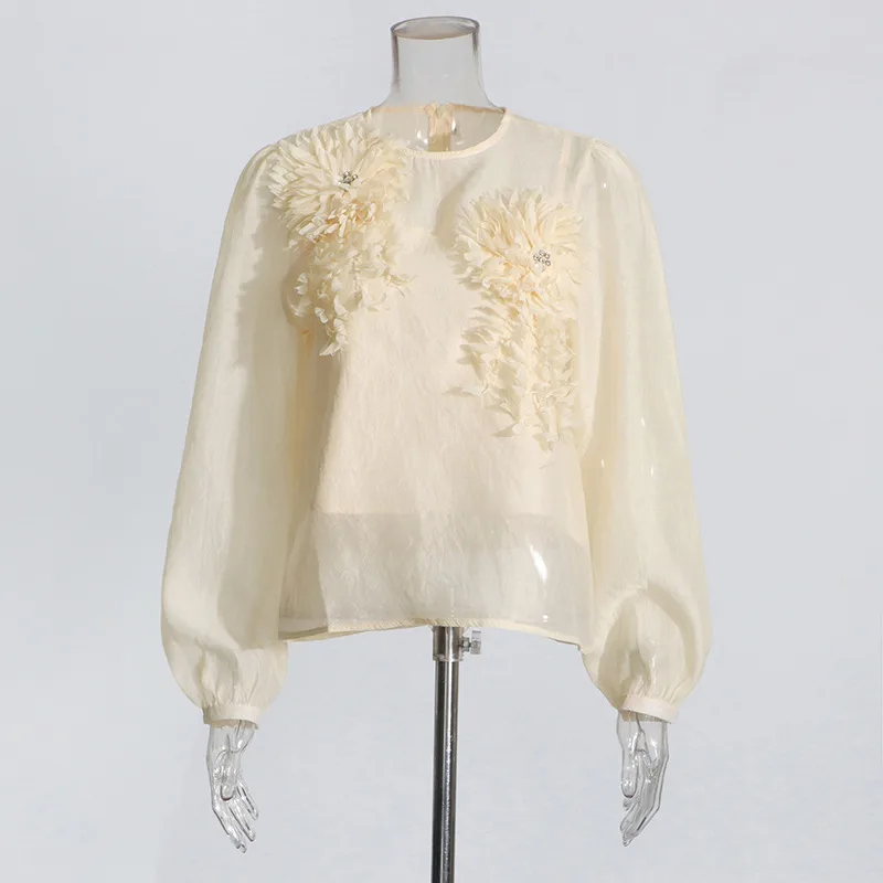 Elegant Round Neck Lantern Sleeve Shirt Women's Fashion Design Floral Stitching Diamond Decorative Shirt Vintage Art Style display picture 3
