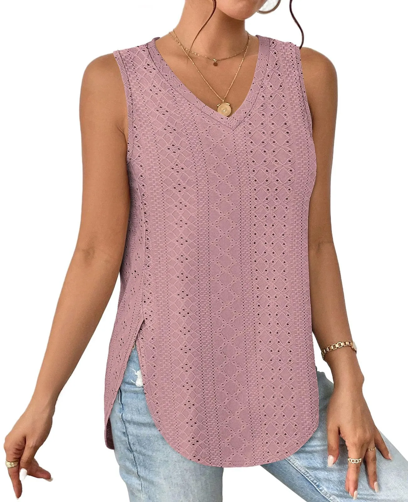 Casual V-neck Sleeveless Hollow T-shirt Women's Summer Spring New Hollow Lace Trim T-shirt Loose Design Commuter Style display picture 3
