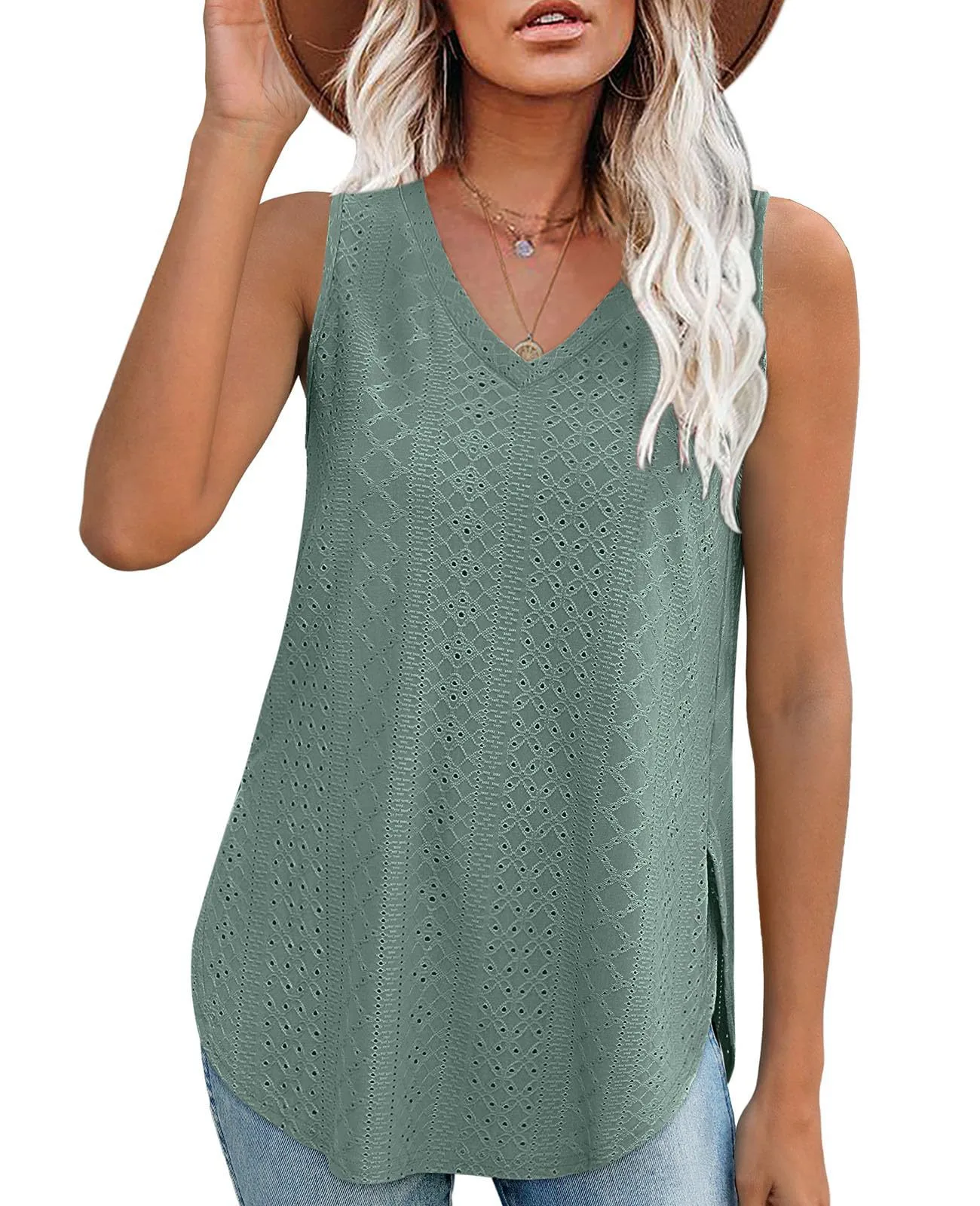 Casual V-neck Sleeveless Hollow T-shirt Women's Summer Spring New Hollow Lace Trim T-shirt Loose Design Commuter Style display picture 16