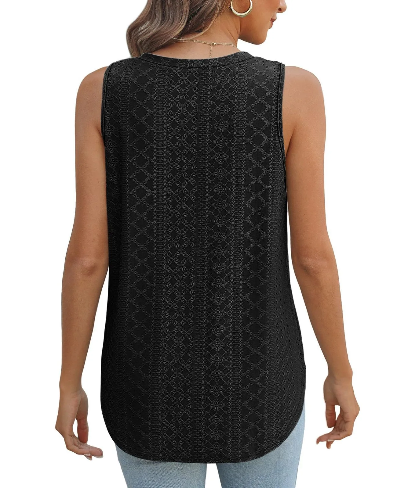 Casual V-neck Sleeveless Hollow T-shirt Women's Summer Spring New Hollow Lace Trim T-shirt Loose Design Commuter Style display picture 26