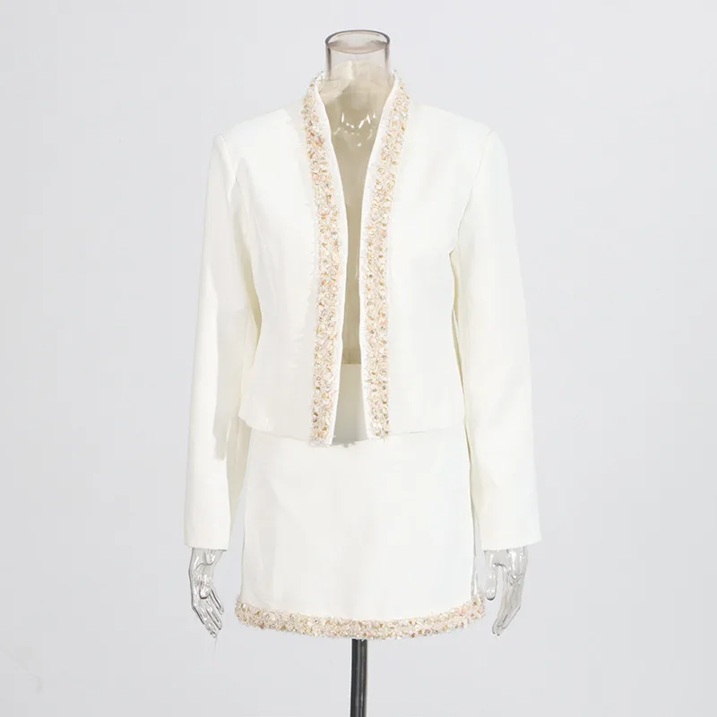 Elegant Style Pearl Mother Of Pearl Decorated Lace Edge Top And High Waist Mini Skirt Fashion Casual Women's Set display picture 3