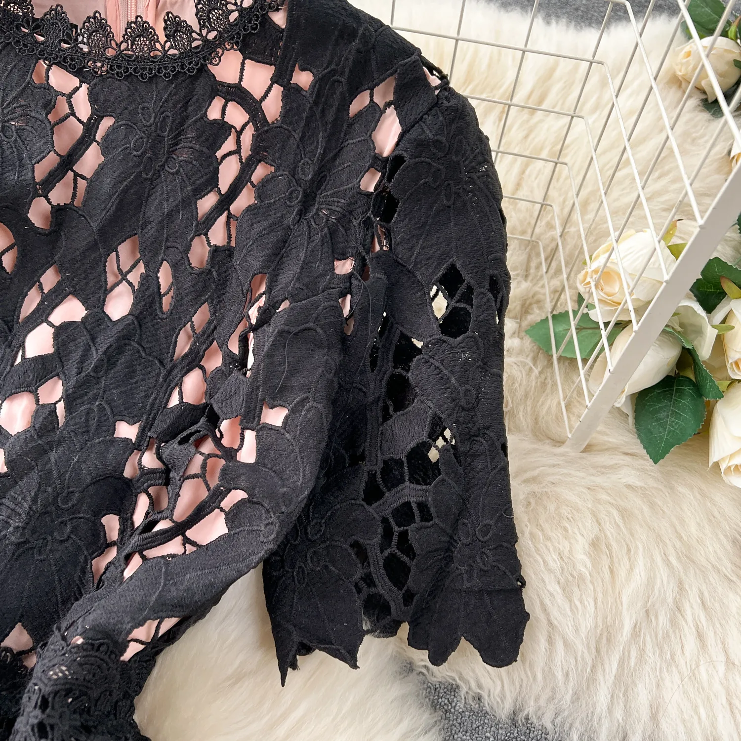 Spring Heavy Water Soluble Lace Mid-Length Dress Vacation Skirt Elegant High Waist A- Line Skirt Short Sleeve Floral Pattern Dress display picture 13