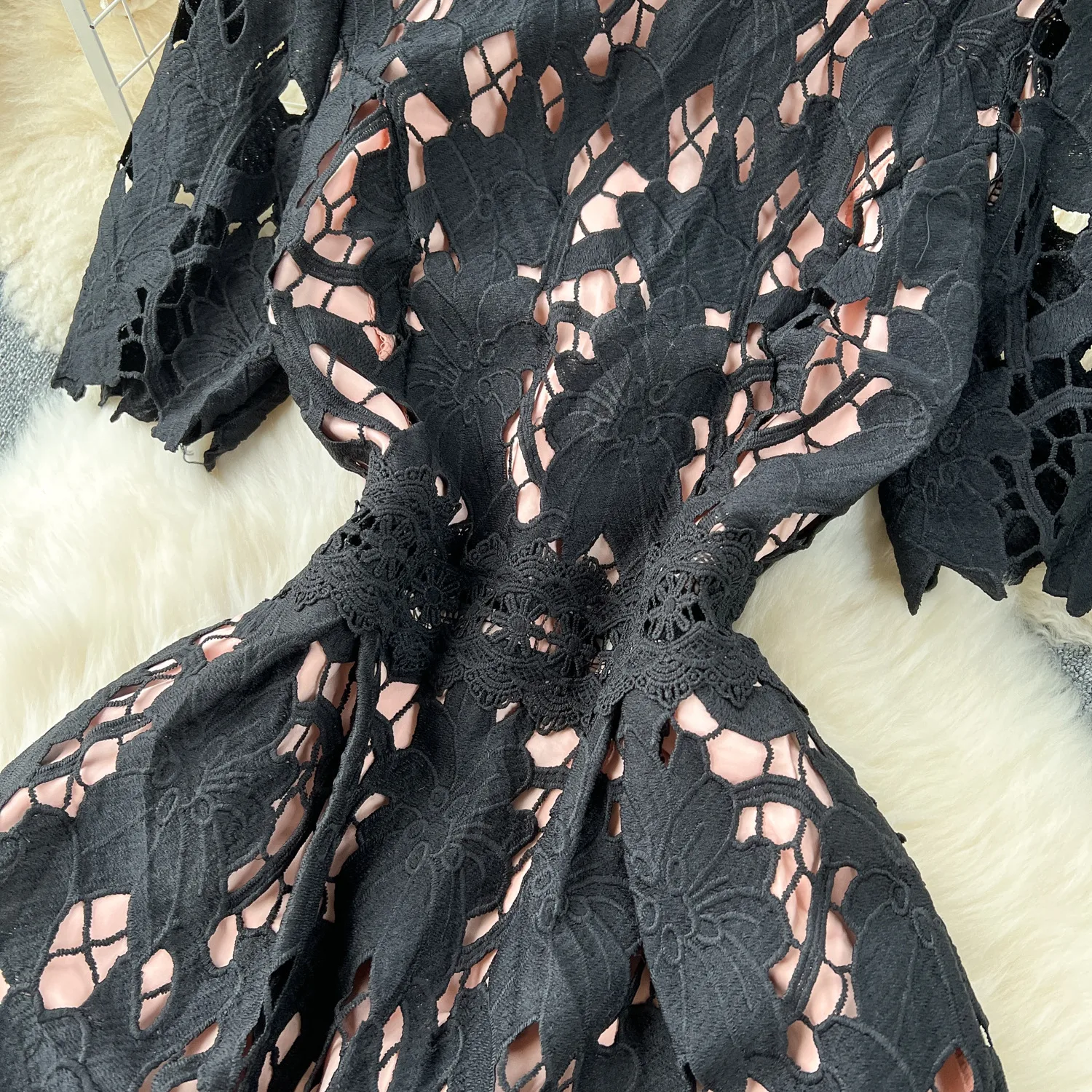 Spring Heavy Water Soluble Lace Mid-Length Dress Vacation Skirt Elegant High Waist A- Line Skirt Short Sleeve Floral Pattern Dress display picture 14