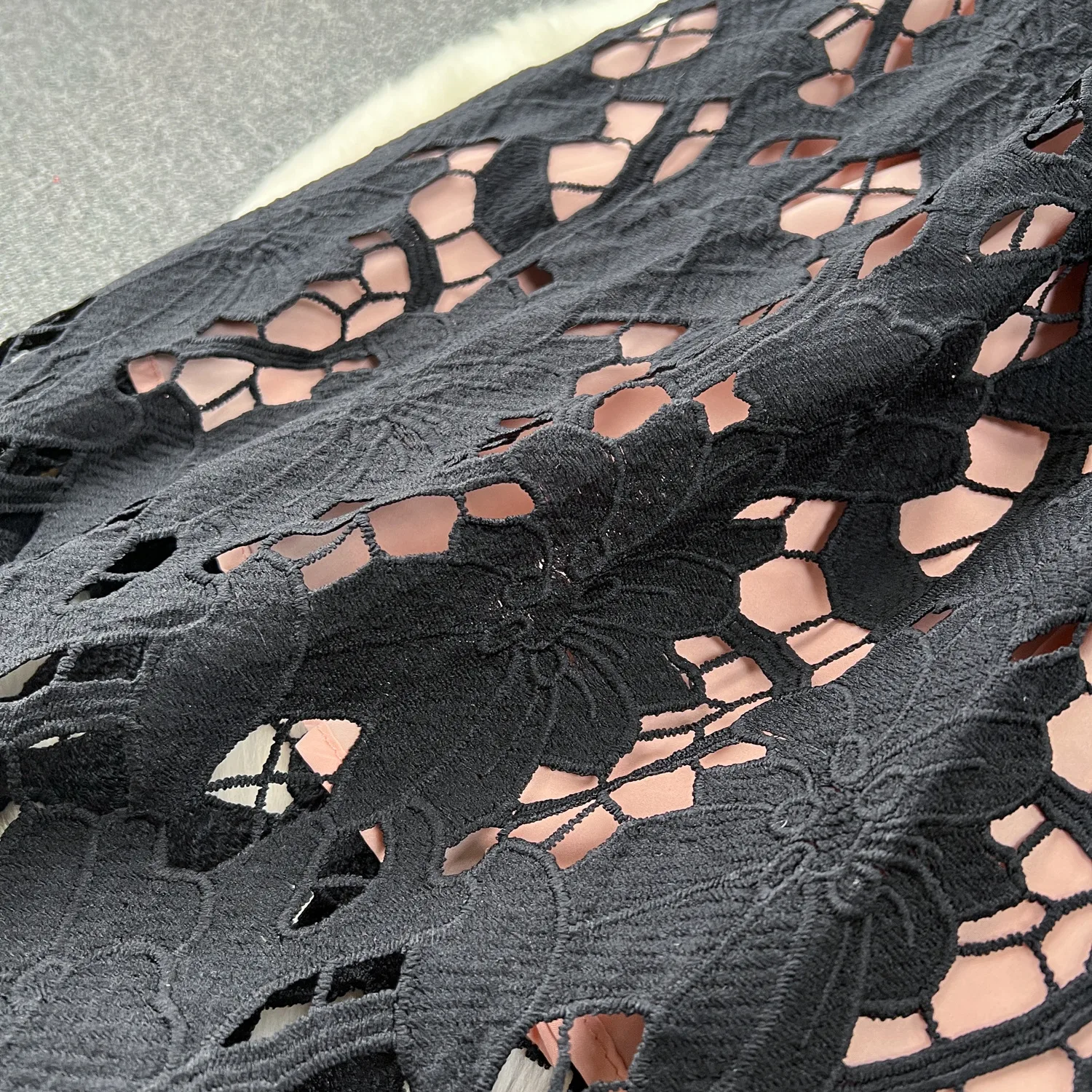 Spring Heavy Water Soluble Lace Mid-Length Dress Vacation Skirt Elegant High Waist A- Line Skirt Short Sleeve Floral Pattern Dress display picture 18