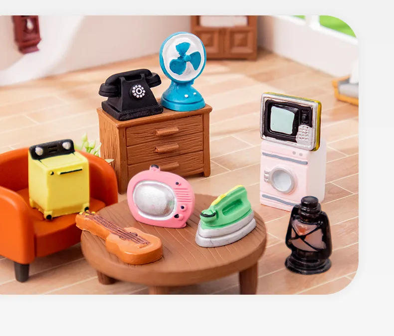 Retro Miniature Resin TV Home Appliances DIY Decorative Keychain Pendant Table Decoration Simple Style Crafts Accessories display picture 2