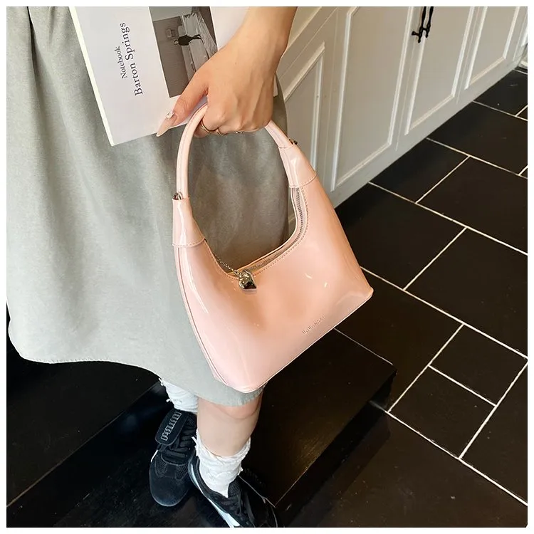 Casual Fashion Underarm Bag Single Shoulder Bag Dumpling Shape Pure Color Artificial Leather Street Style High Street For Women display picture 15