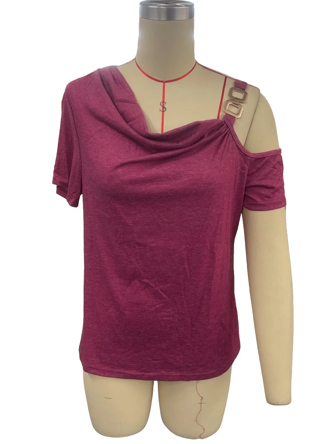 Elegant Metal Buckle Short-Sleeved T-shirt Asymmetric Shoulder Off-Shoulder Loose Design Slim Top Women's Cotton Lycra Blend display picture 2