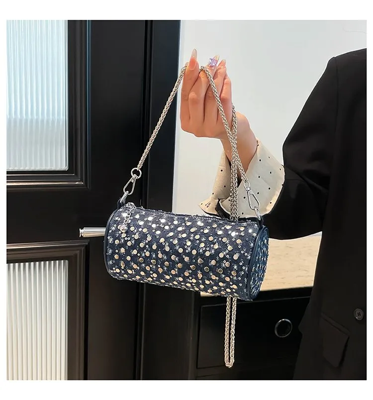 Casual Denim Color Block Shoulder Bag Women's Crossbody Handbag Fashion Studs Chain Strap Street Style Pure Color Handbag display picture 2