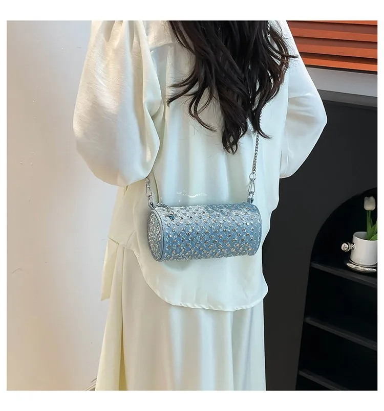 Casual Denim Color Block Shoulder Bag Women's Crossbody Handbag Fashion Studs Chain Strap Street Style Pure Color Handbag display picture 19
