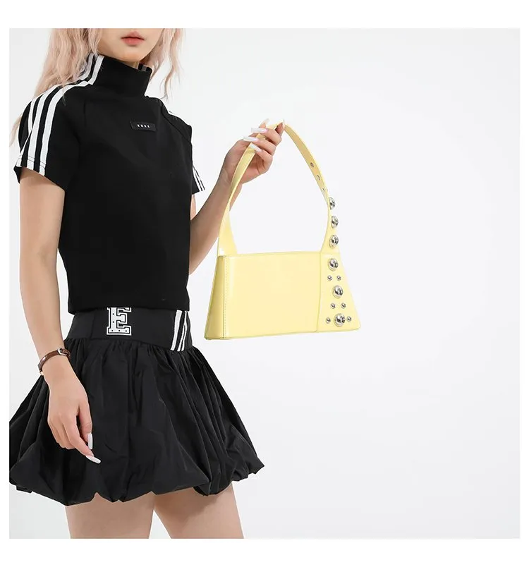 Street Style Square Artificial Leather Shoulder Bag For Women With Zipper Closure Underarm Decorative Rivets Single Strap display picture 7