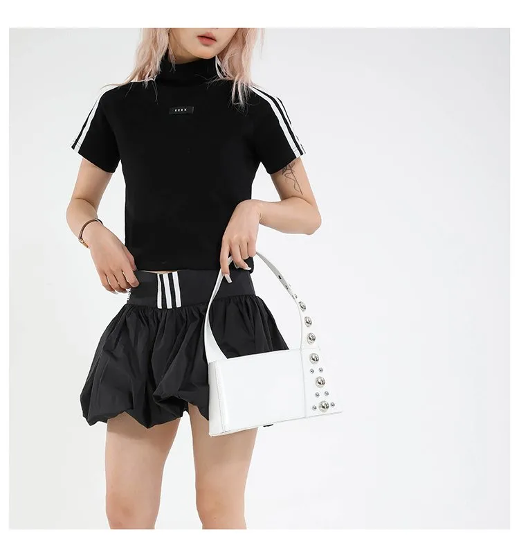 Street Style Square Artificial Leather Shoulder Bag For Women With Zipper Closure Underarm Decorative Rivets Single Strap display picture 15
