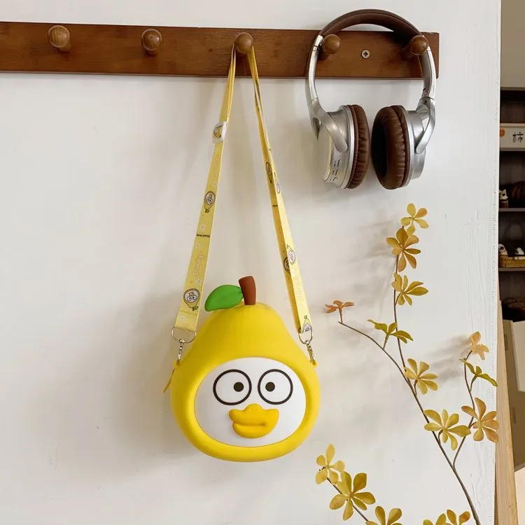 Children's Cartoon Fruit Crossbody Bag Silicone Shoulder Bag Zipper Closure Leisure Holiday Cute Style All Seasons Universal display picture 8