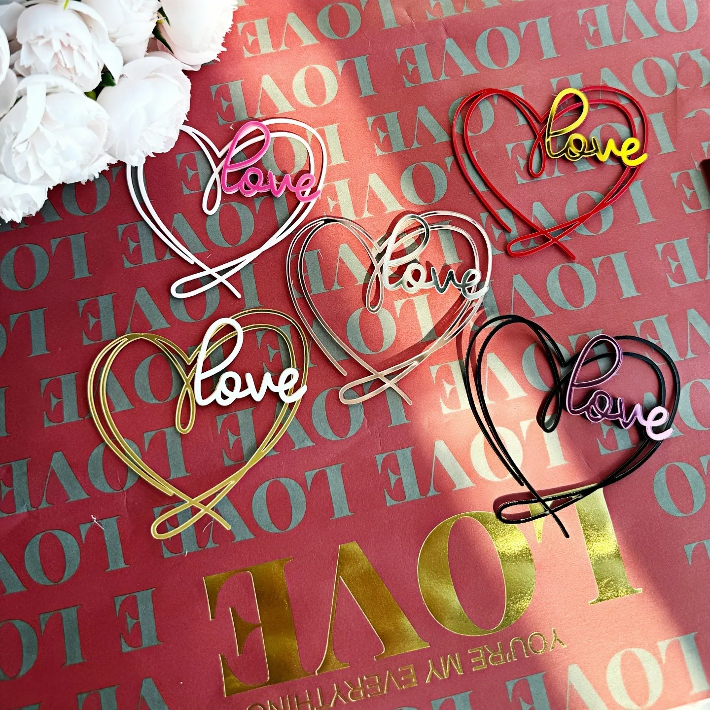 Valentine's Day Acrylic Cake Decoration Love Heart-Shaped Cake Decoration Ins Style Plastic Material Holiday Theme Happy Valentine's Day display picture 2