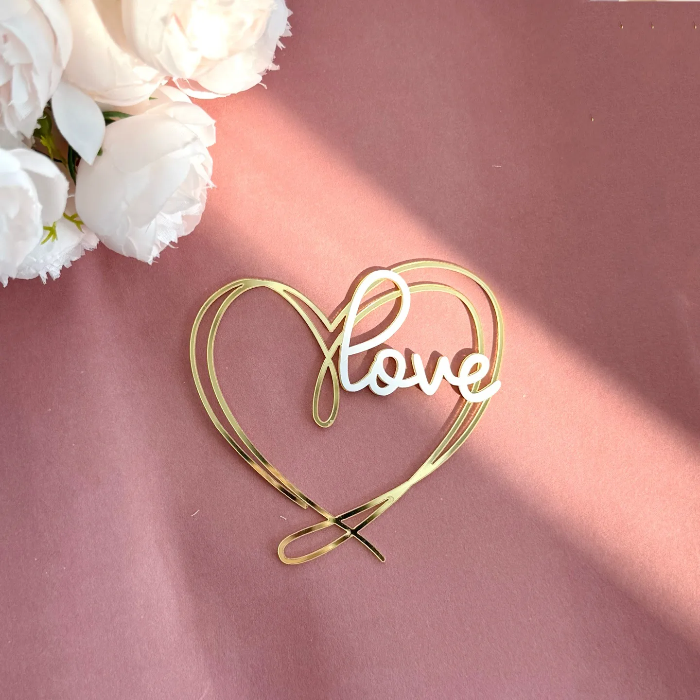 Valentine's Day Acrylic Cake Decoration Love Heart-Shaped Cake Decoration Ins Style Plastic Material Holiday Theme Happy Valentine's Day display picture 8