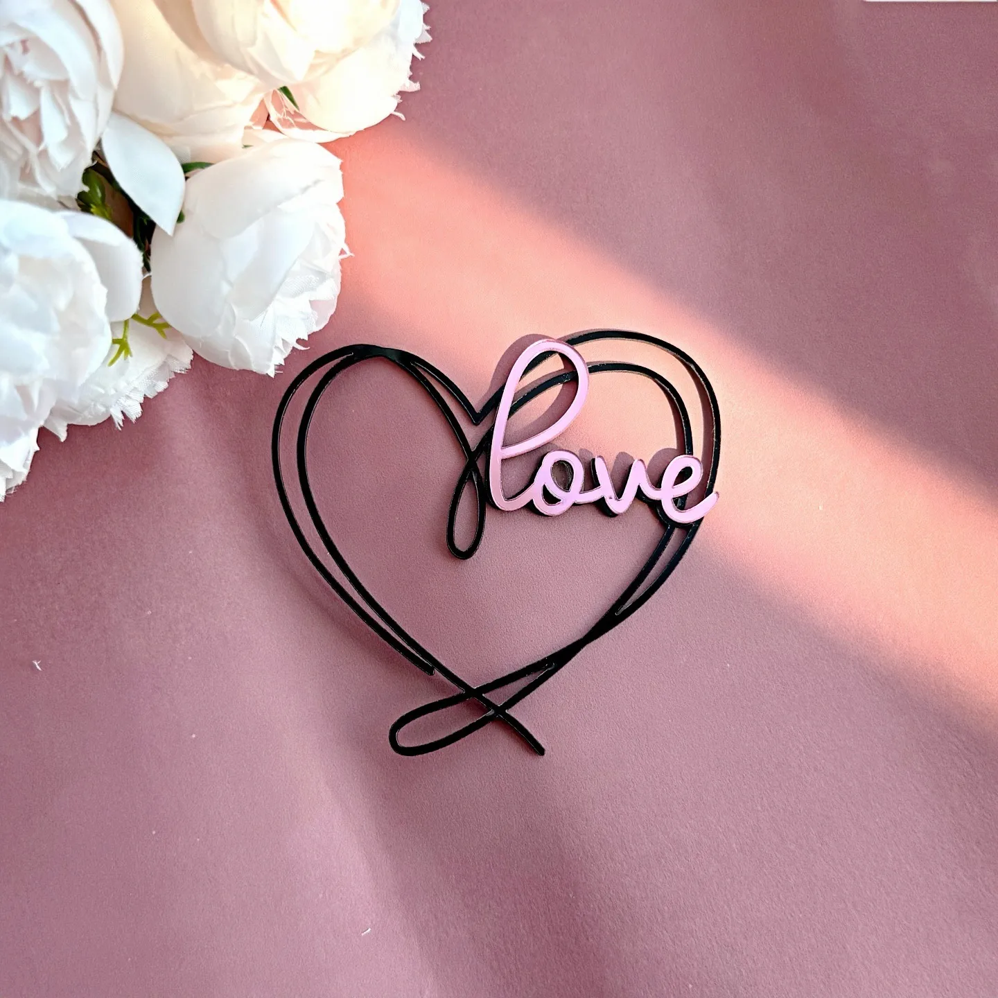 Valentine's Day Acrylic Cake Decoration Love Heart-Shaped Cake Decoration Ins Style Plastic Material Holiday Theme Happy Valentine's Day display picture 12