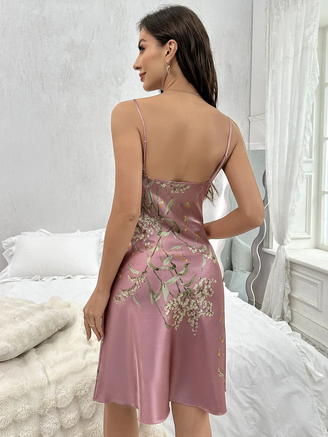 Sexy Women's Silk Sling Pajamas Thin Printed Homewear Long Cherry Flower Printed Nightdress Breathable Comfortable Summer Pajamas display picture 10