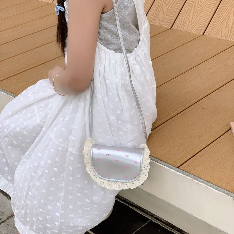 Kid'S Pu Leather Bow Knot Cute Square Flip Cover Shoulder Bag display picture 4