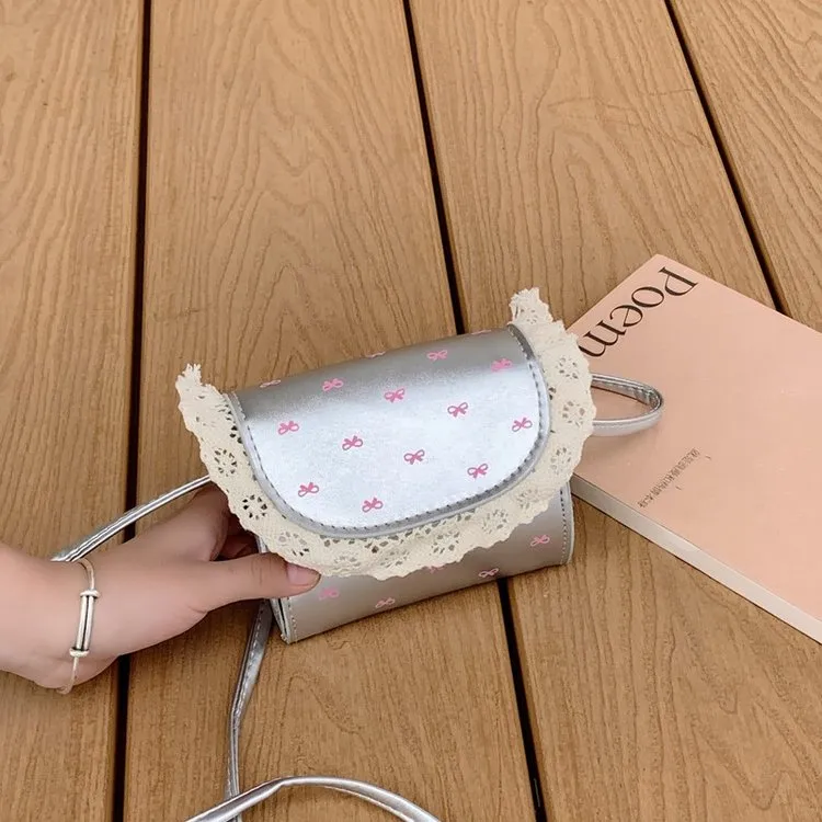 Kid'S Pu Leather Bow Knot Cute Square Flip Cover Shoulder Bag display picture 18