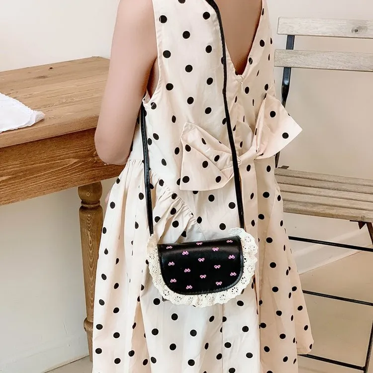 Kid'S Pu Leather Bow Knot Cute Square Flip Cover Shoulder Bag display picture 26