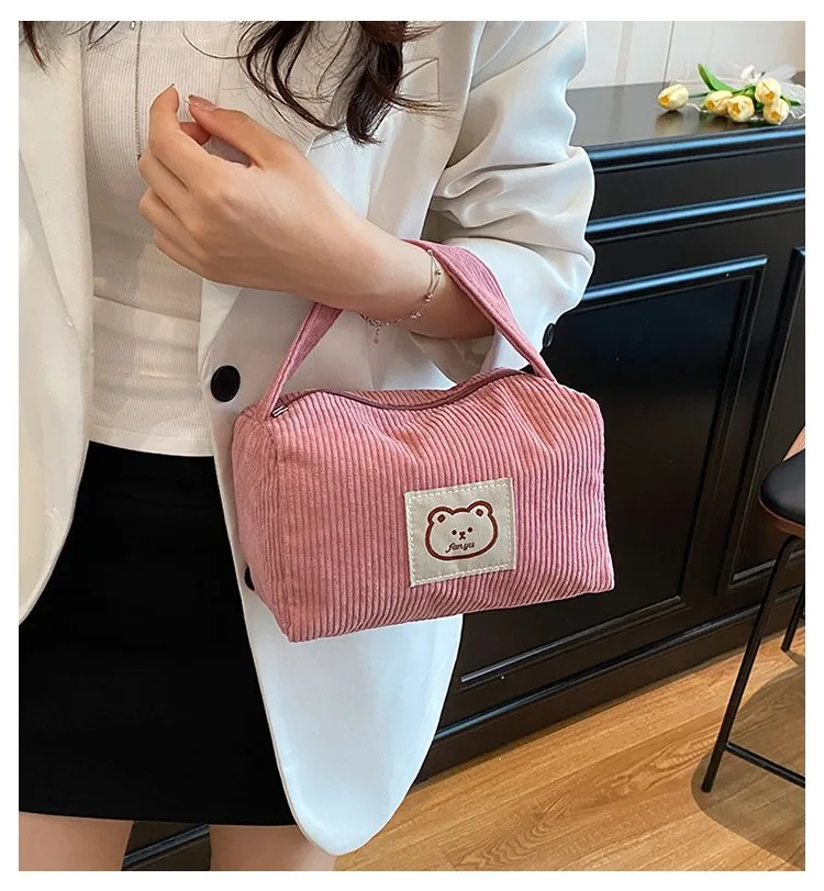 Women's Corduroy Bear Vacation Square Zipper Handbag display picture 1