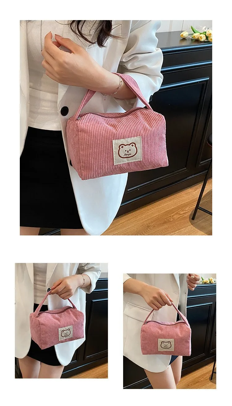 Women's Corduroy Bear Vacation Square Zipper Handbag display picture 2