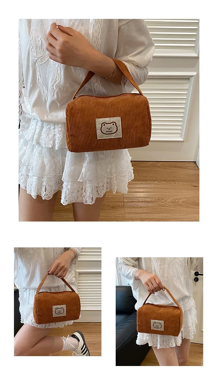 Women's Corduroy Bear Vacation Square Zipper Handbag display picture 22