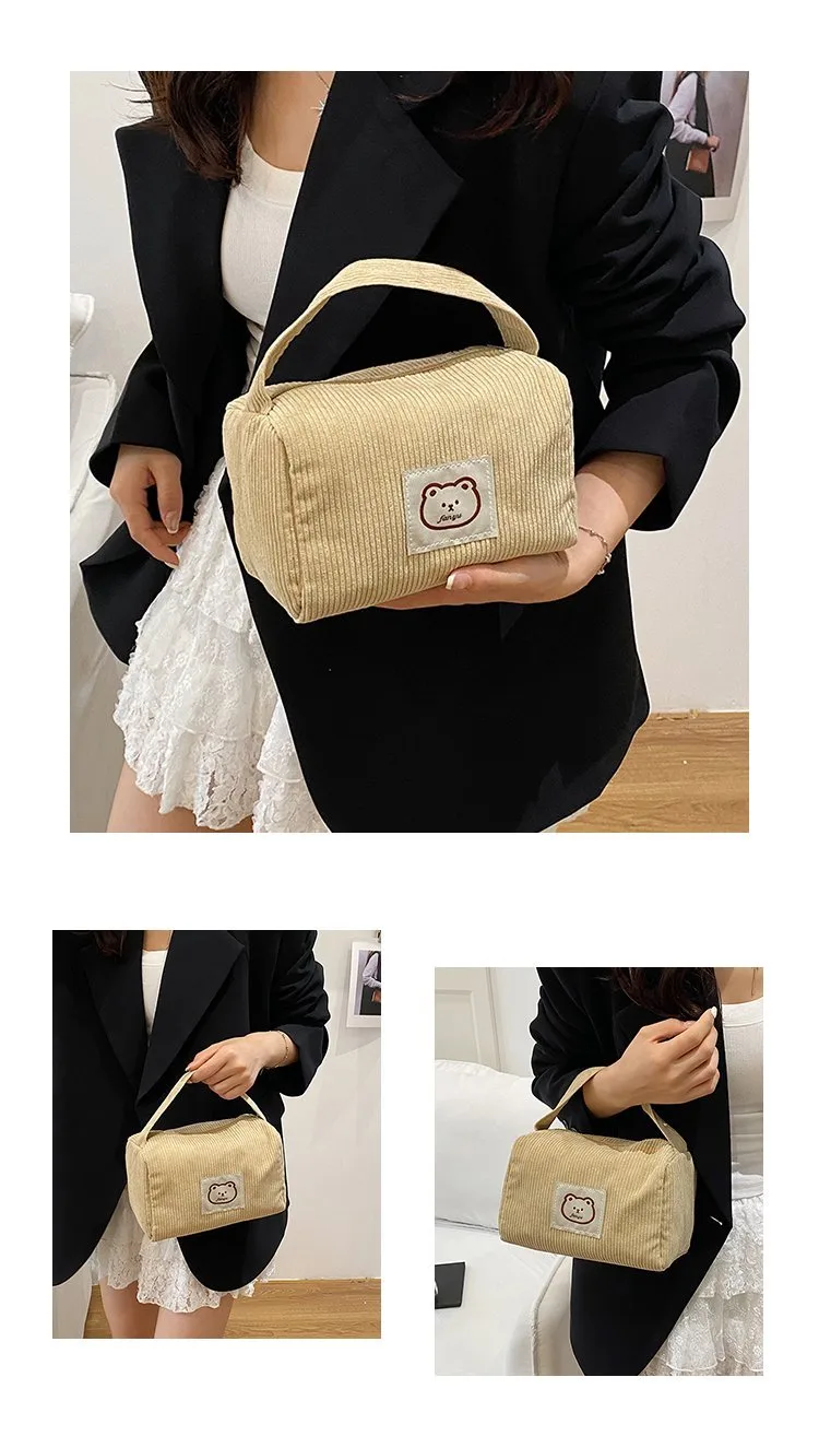 Women's Corduroy Bear Vacation Square Zipper Handbag display picture 4