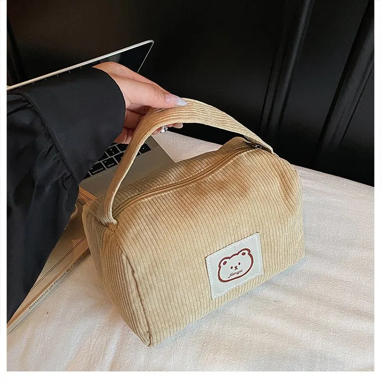 Women's Corduroy Bear Vacation Square Zipper Handbag display picture 15
