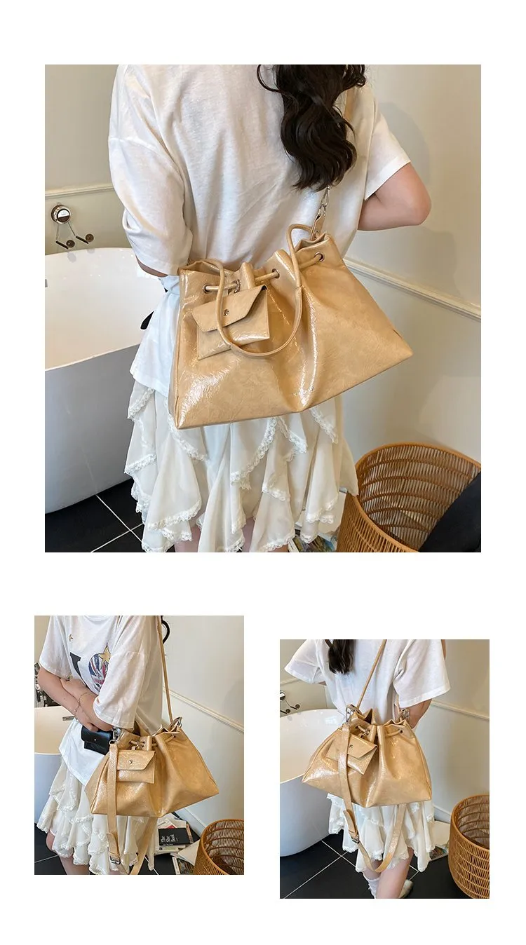 Women's Pu Leather Solid Color Streetwear Dumpling Shape String Shoulder Bag Tote Bag display picture 22