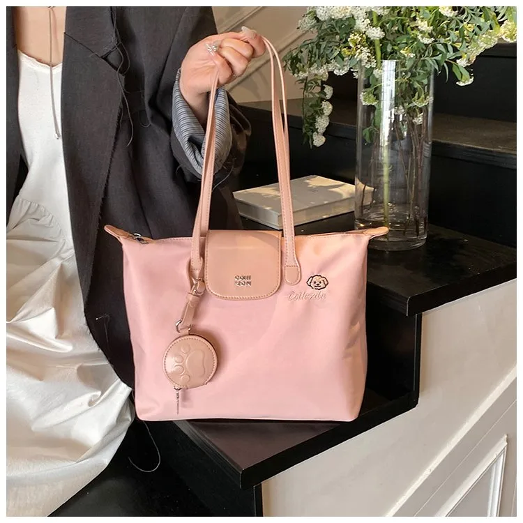 Women's Pu Leather Nylon Color Block Streetwear Square Zipper Shoulder Bag Tote Bag display picture 19
