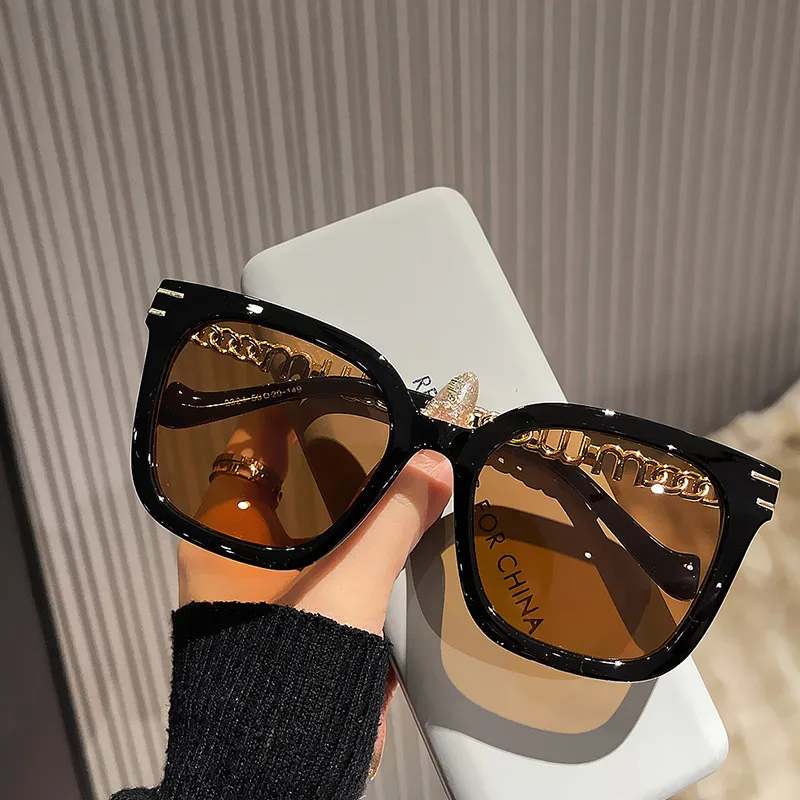 Fashion Women's Square Chain Sunglasses Thin Looking Fashion Glasses Chic Feeling Travel Style Sunscreen Brown Black display picture 1