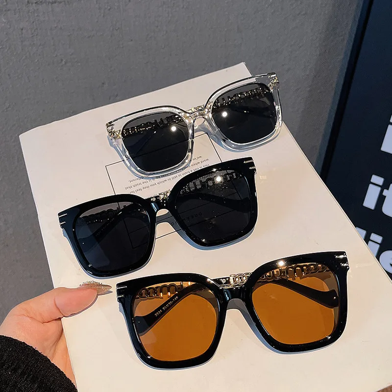 Fashion Women's Square Chain Sunglasses Thin Looking Fashion Glasses Chic Feeling Travel Style Sunscreen Brown Black display picture 4