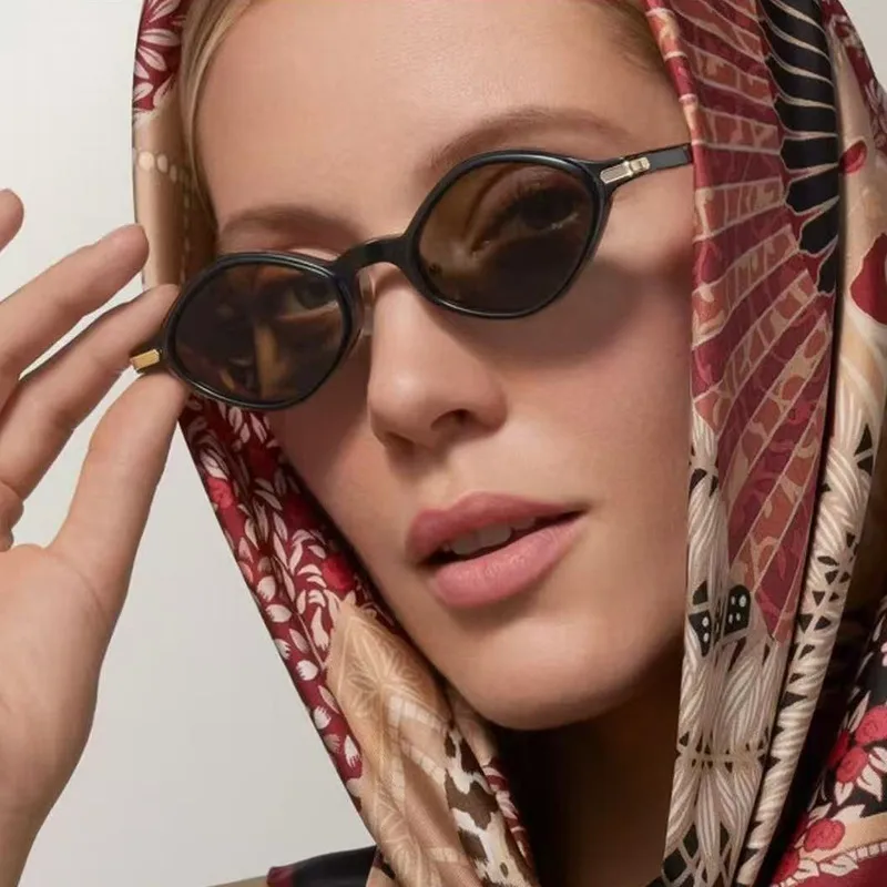 Fashion Irregular Small Frame Polarized Sunglasses Women Trend Neutral Travel And Style Protection Black Acetate Glasses display picture 1