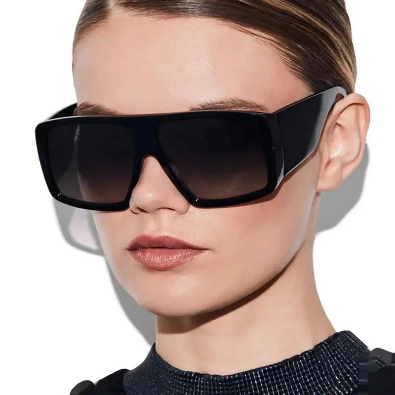 Vintage With Large Rims Square Sunglasses Women Fashion  Style Style Sunglasses Outdoor Travel Sun Protection display picture 3