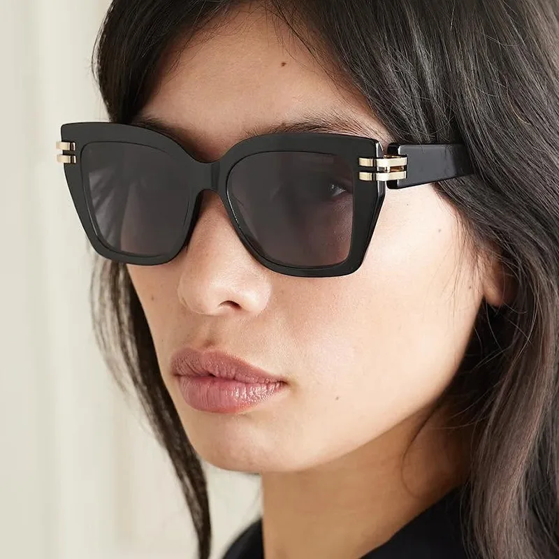 Large Square Frame Sunglasses Ladies UV Protection To Make Round Face Thin-Looked Fashion Travel And Street Fashion Glasses display picture 4