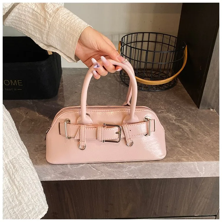 Women's Pu Leather Solid Color Streetwear Square Zipper Shoulder Bag display picture 7