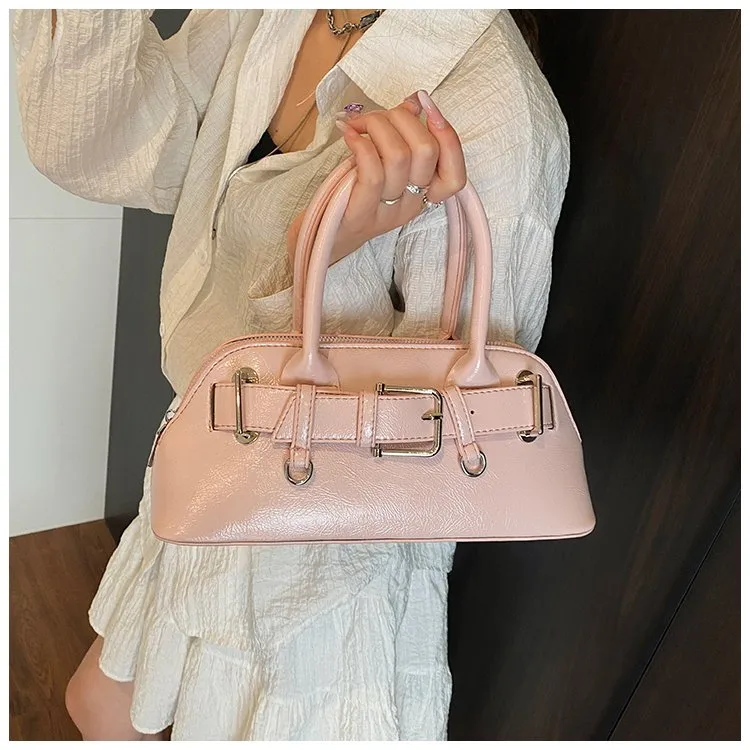 Women's Pu Leather Solid Color Streetwear Square Zipper Shoulder Bag display picture 22