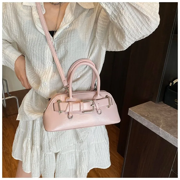 Women's Pu Leather Solid Color Streetwear Square Zipper Shoulder Bag display picture 21