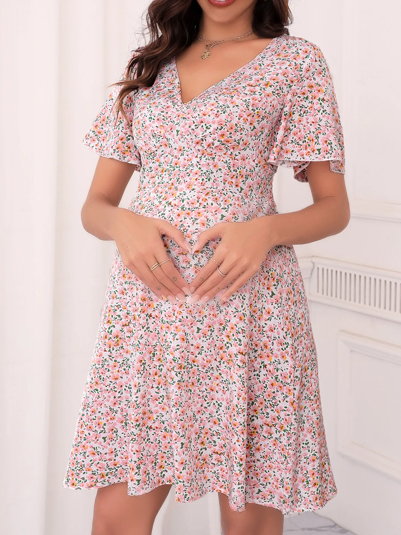 Maternity Clothes Summer New Chiffon Printed Ruffles Dress French Tea Dress Lace-up Skirt display picture 3