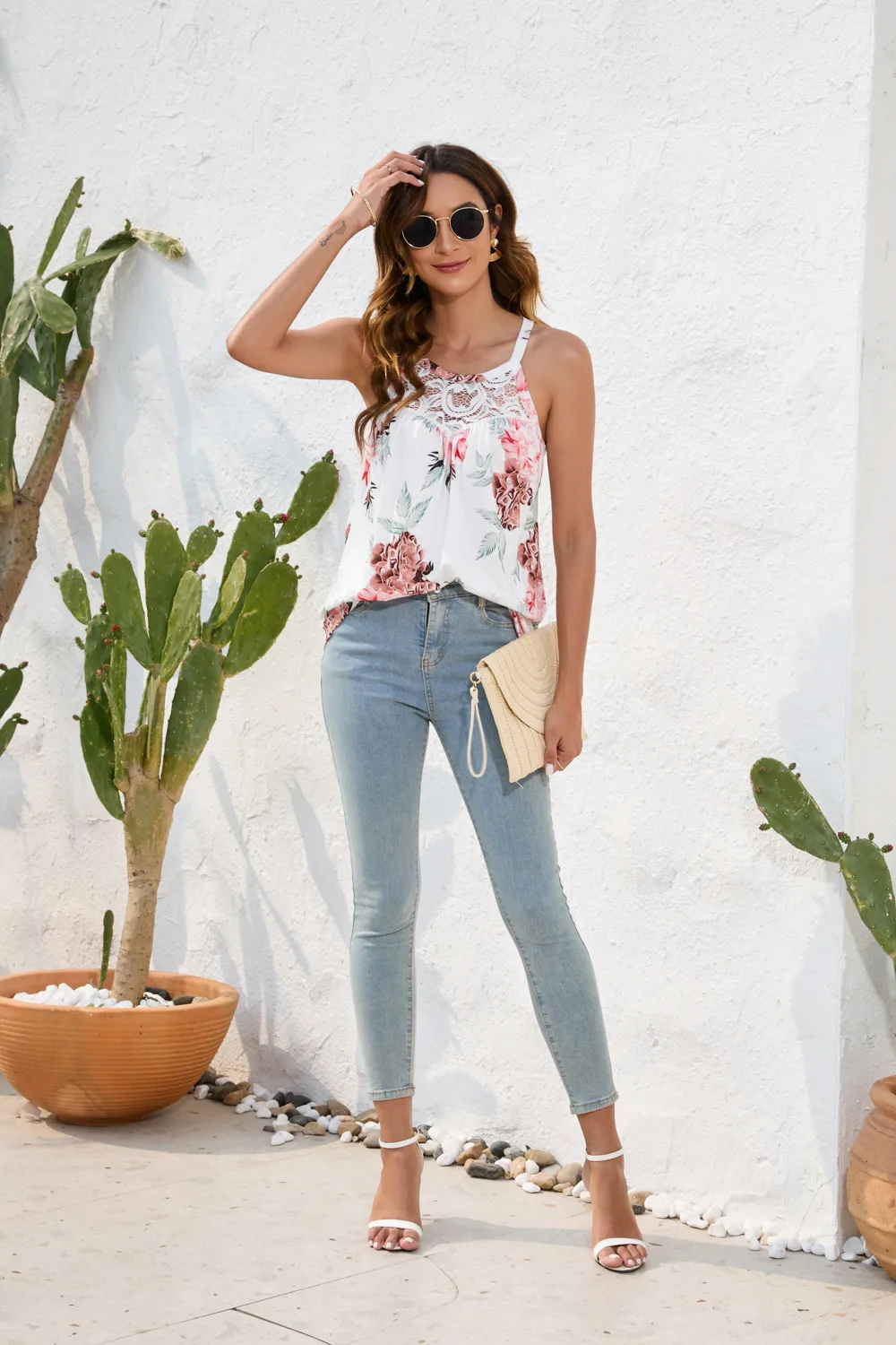 Spring And Summer Women's Clothing Loose-Fitting Casual T-shirt Women's Round Neck Sleeveless Commuter Lace Top display picture 5