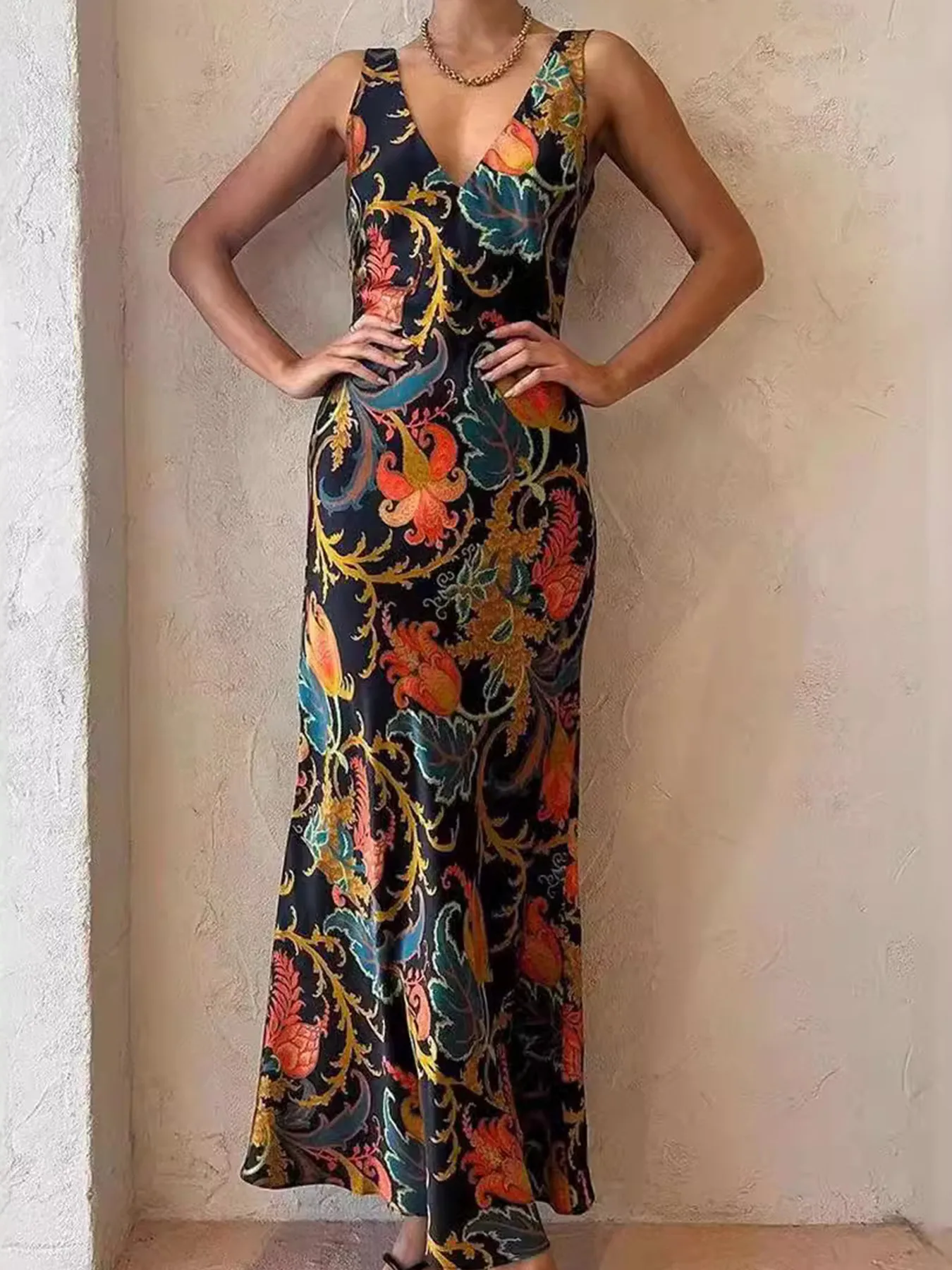 Hot Products Positioning Printing Backless Sleeveless Swing Long Dress display picture 2