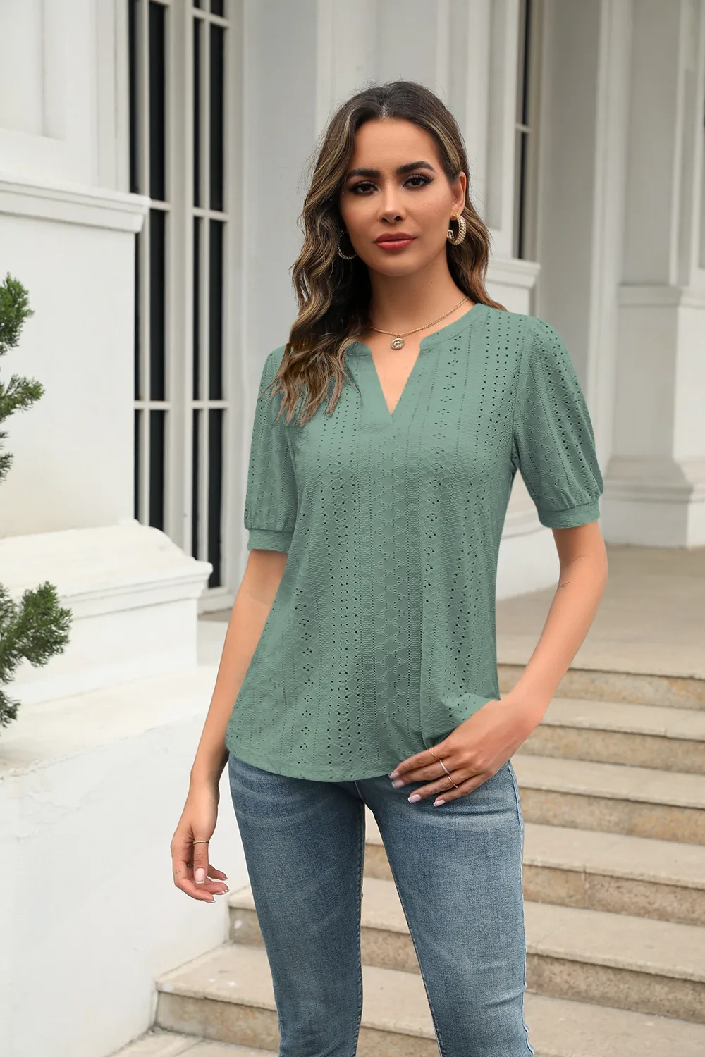 Summer Casual V-neck Solid Color Hollow Puff Sleeve Loose T-shirt display picture 18