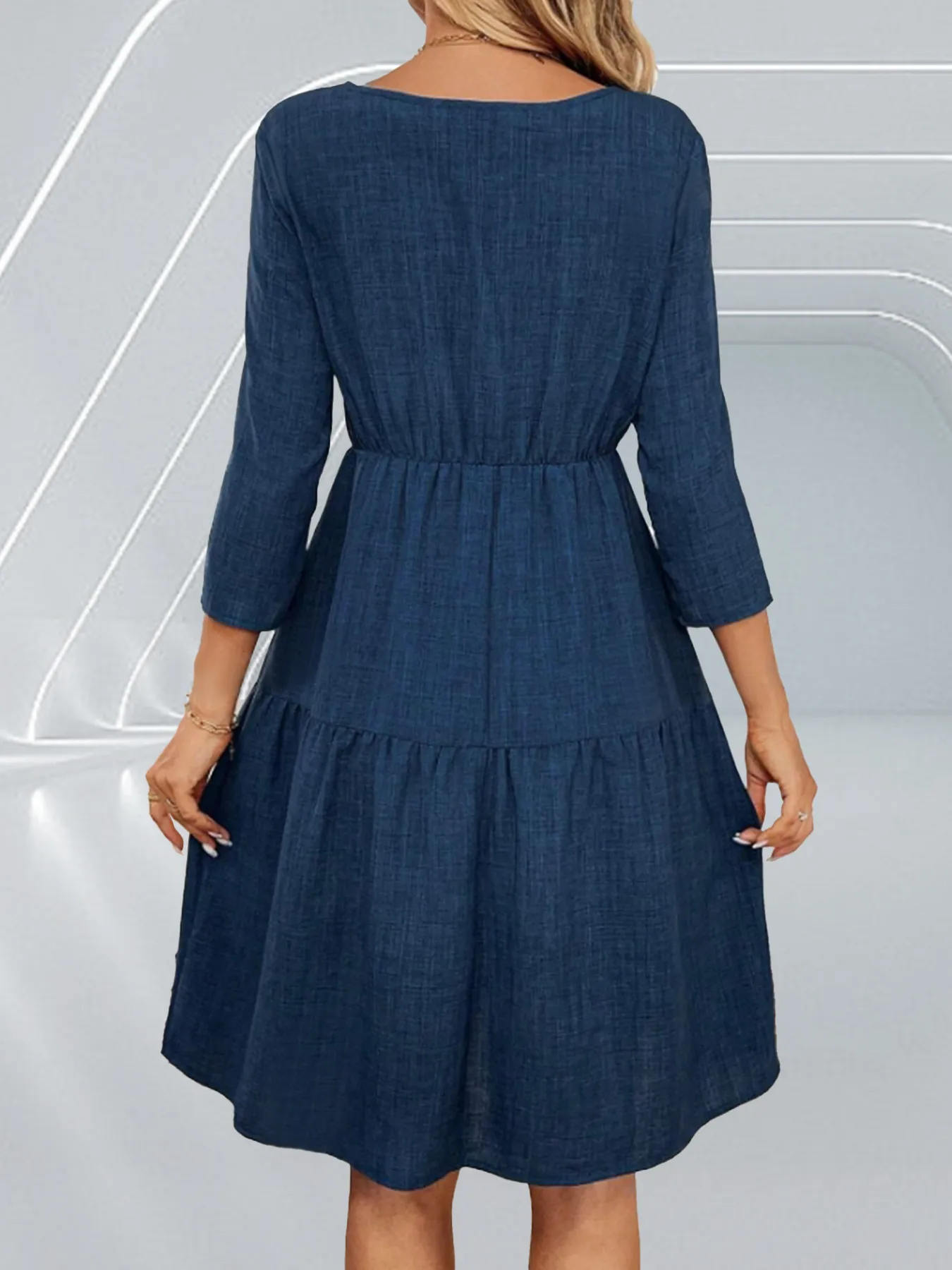 Spring And Summer New Women's Tight Waist 3/4 Sleeve Round Neck Dress display picture 7