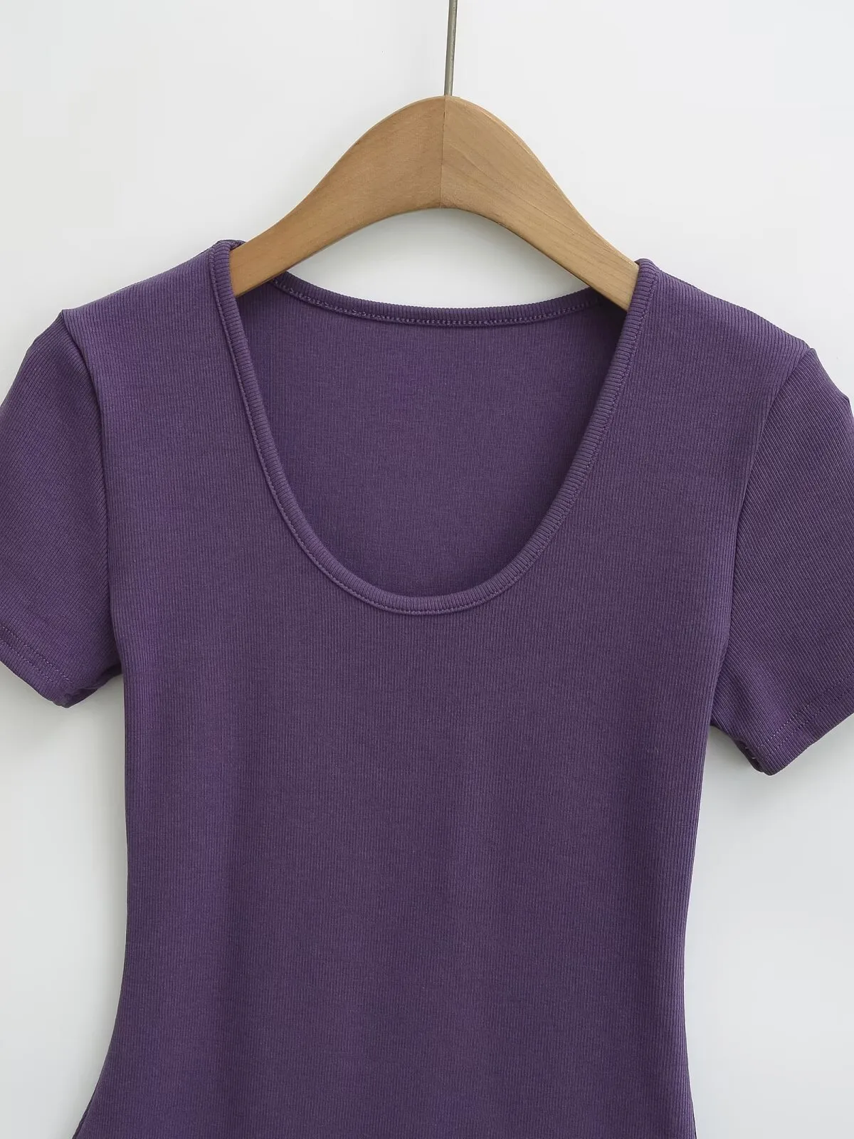 Women's Clothing Hot Sale At  Sexy Hot Girl Style U-Neck Ant Waist Short Sleeve T-shirt display picture 7
