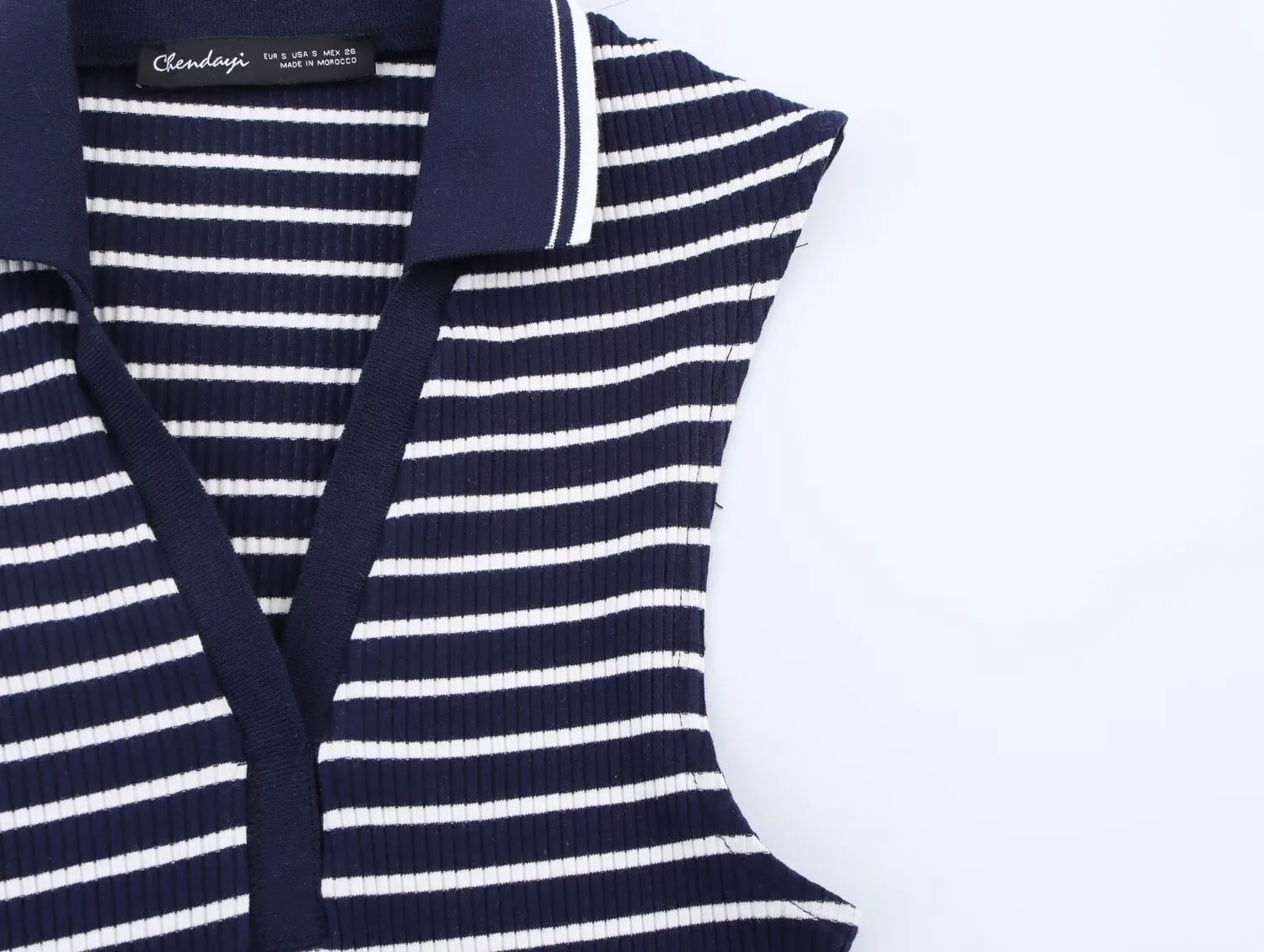Women's Clothing Ins Internet Hot Fashion All-Match Rib Sleeveless Polo Collar Knitted Vest Top display picture 9
