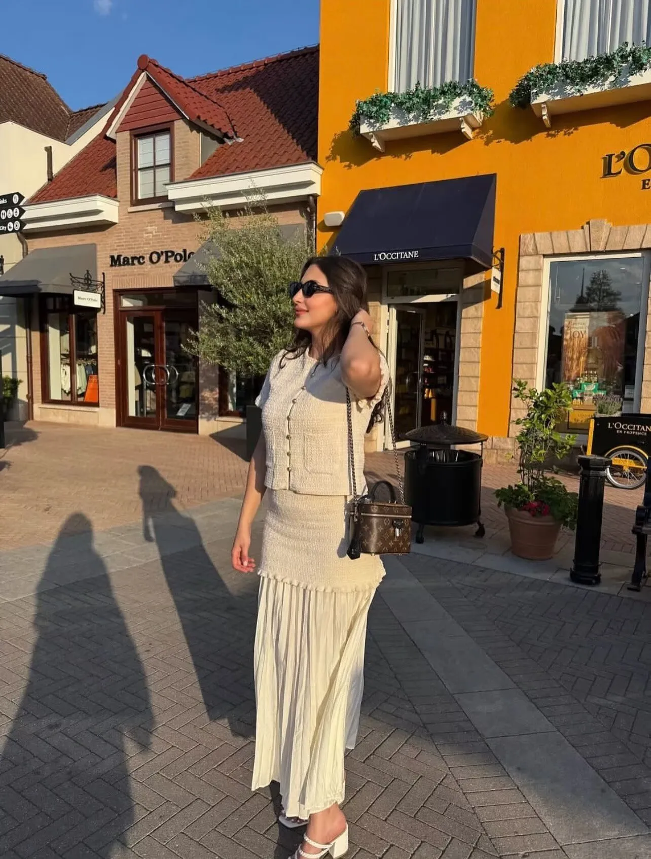 Exclusive For   Women's Clothing  Ins Popular Knitted Coat Tank-Top Stitching Hem Skirt display picture 16