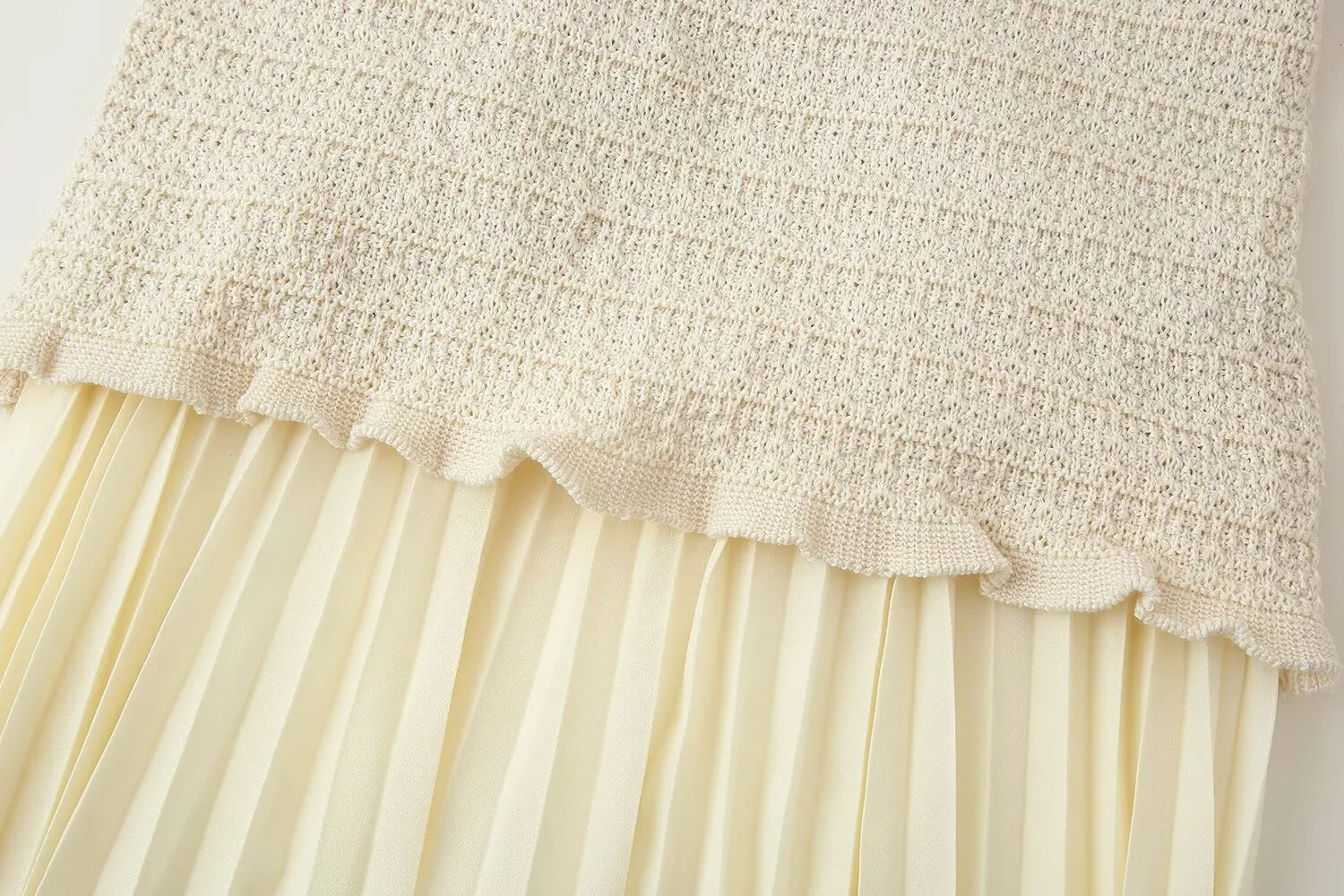 Exclusive For   Women's Clothing  Ins Popular Knitted Coat Tank-Top Stitching Hem Skirt display picture 38