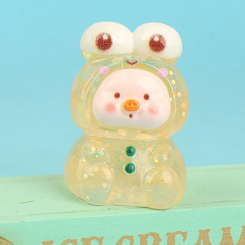 Resin Three-Dimensional Cartoon Glitter Animal Pig Face DIY Ornament Accessories Car Desktop Decoration Keychain Material display picture 9