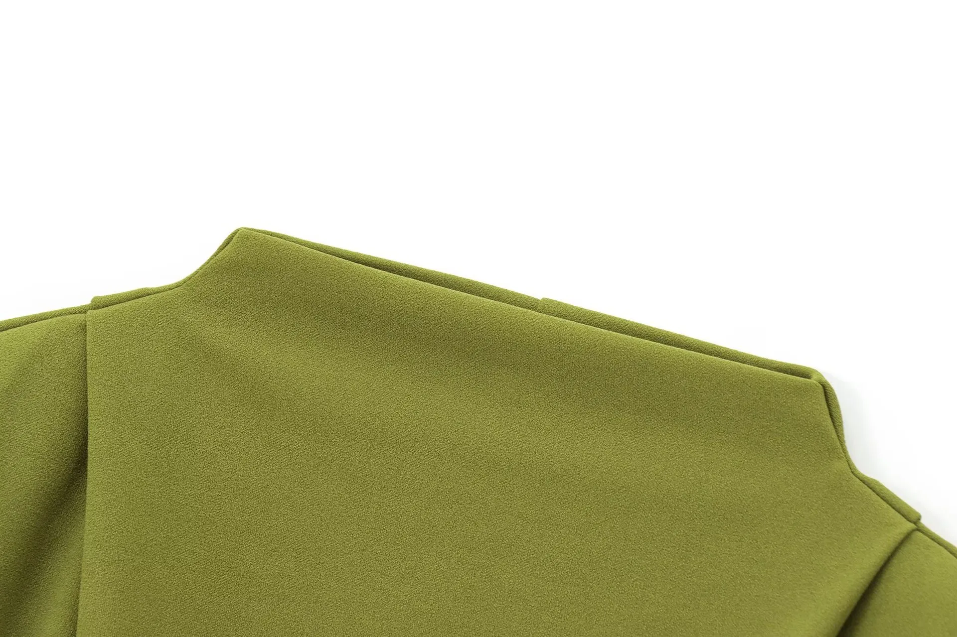 Women's Clothing Hot Sale At   Style Half Turtleneck Solid Color Pleated Belt Padded Shoulder Dress display picture 9