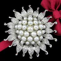 Alloy Fashion Flowers A Brooch  (white K White Aa005-a) Nhdr2681-white-k-white-aa005-a main image 1